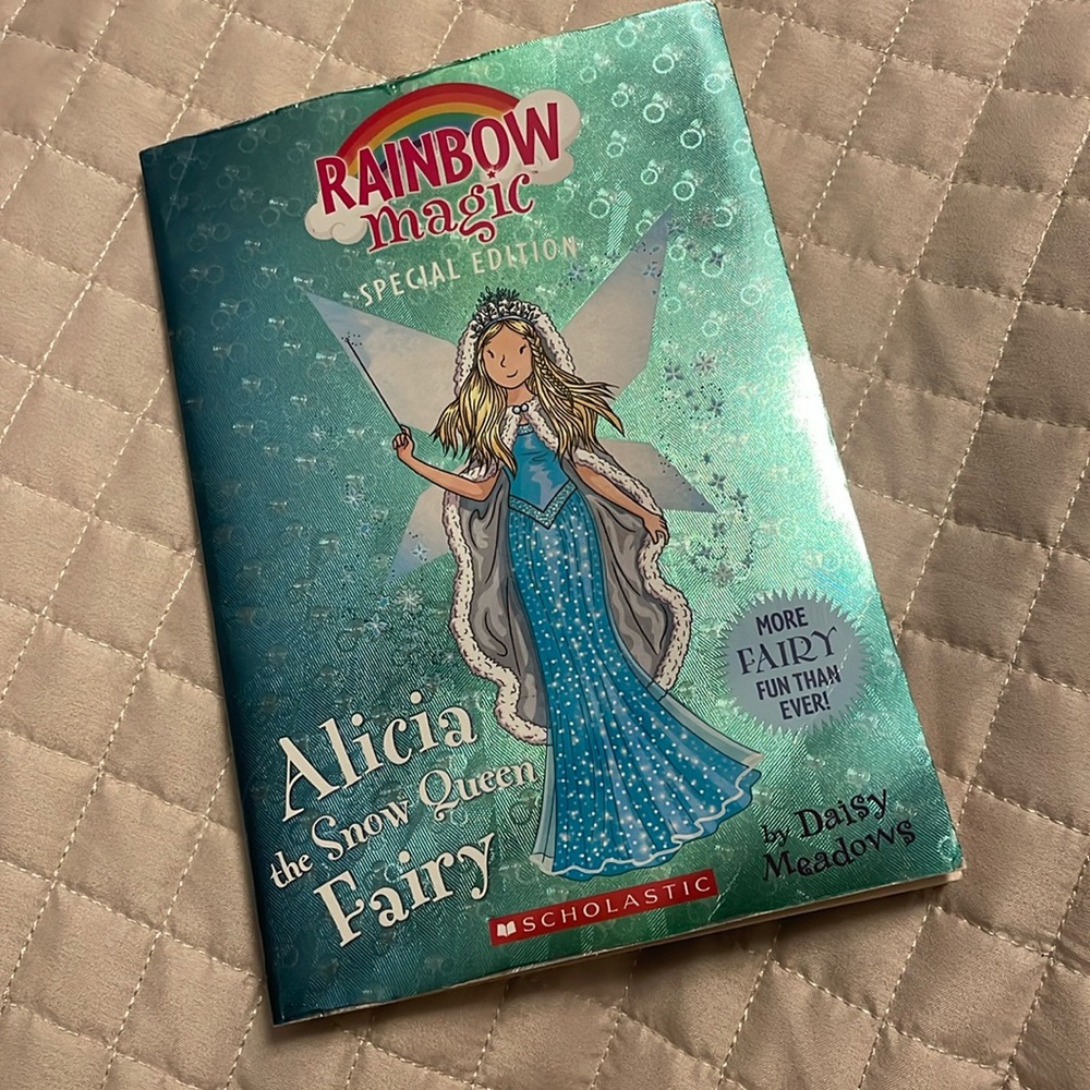 🌟5 for $25🌟 Rainbow Magic series Special Edition - Alicia the Snow Queen Fairy